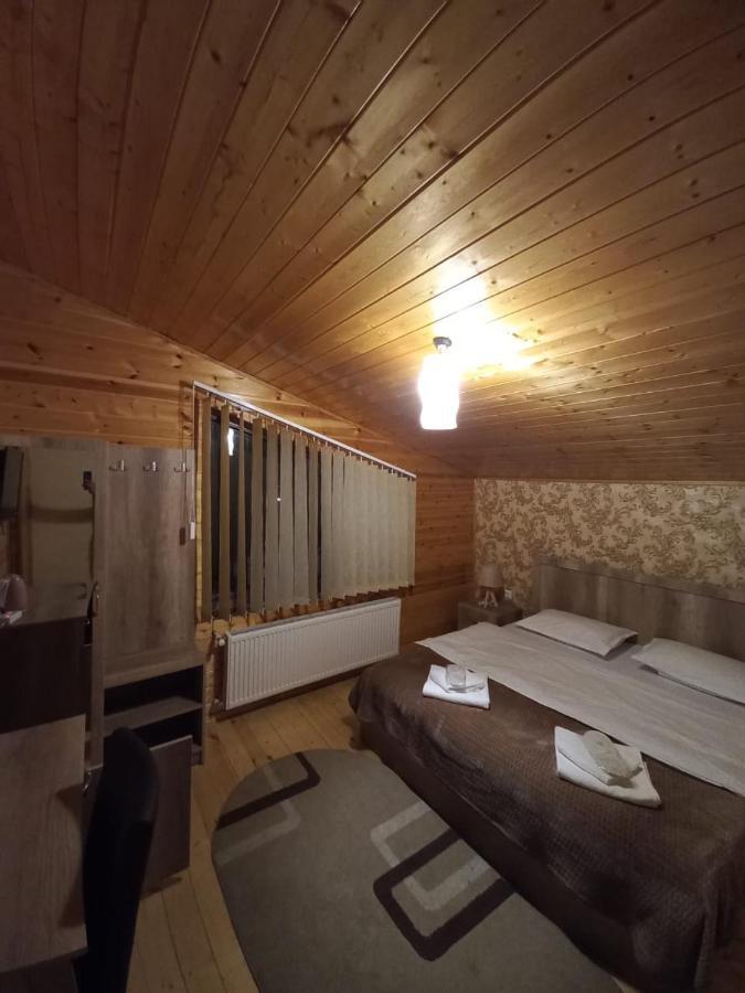 Four Season In Kazbegi Hotel Eksteriør billede