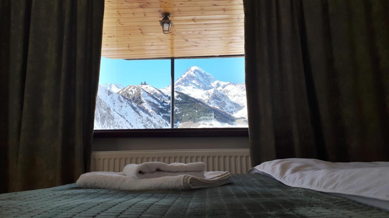 Four Season In Kazbegi Hotel Eksteriør billede