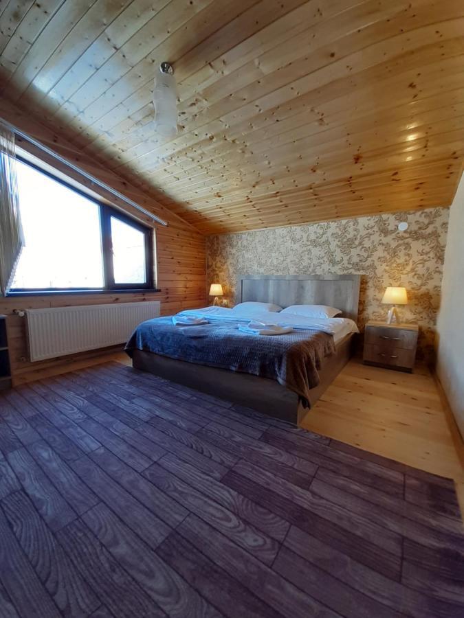 Four Season In Kazbegi Hotel Eksteriør billede
