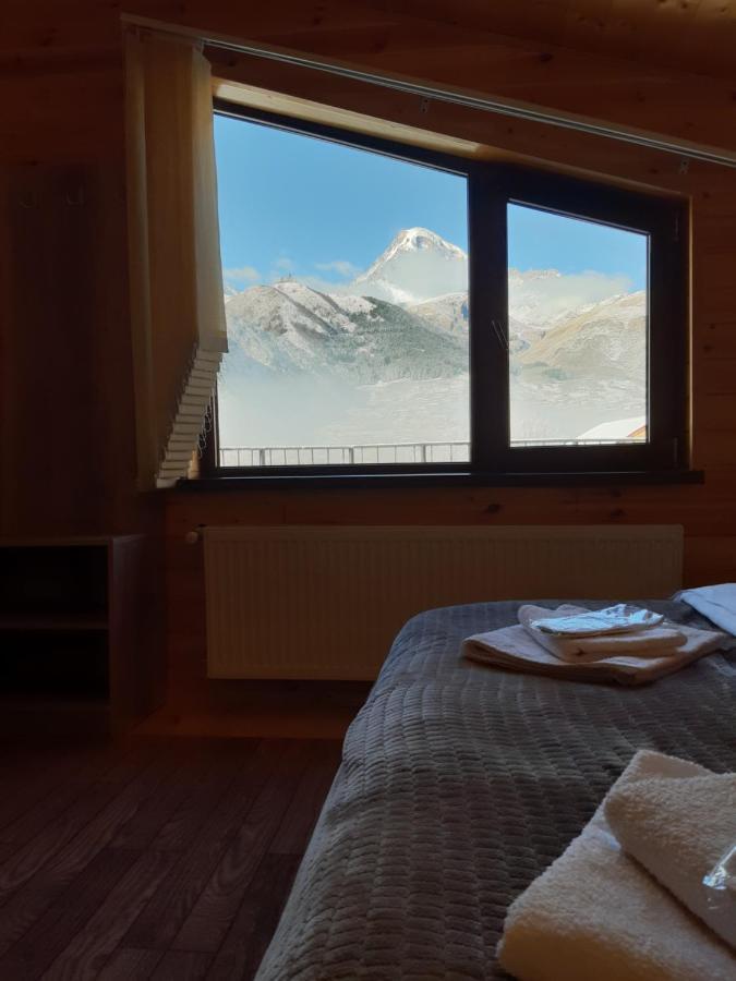 Four Season In Kazbegi Hotel Eksteriør billede